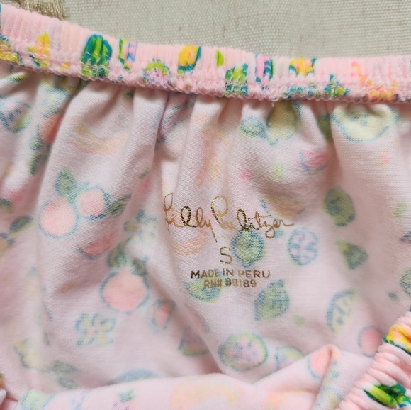 Lilly Pulitzer Off-Shoulder Pink Fruit Print Top | Size Small | NWT Summer Beach - Picture 2 of 5